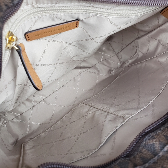 🌺NWOT Michael Kors LG crossbody bag brown x-body - Picture 7 of 7